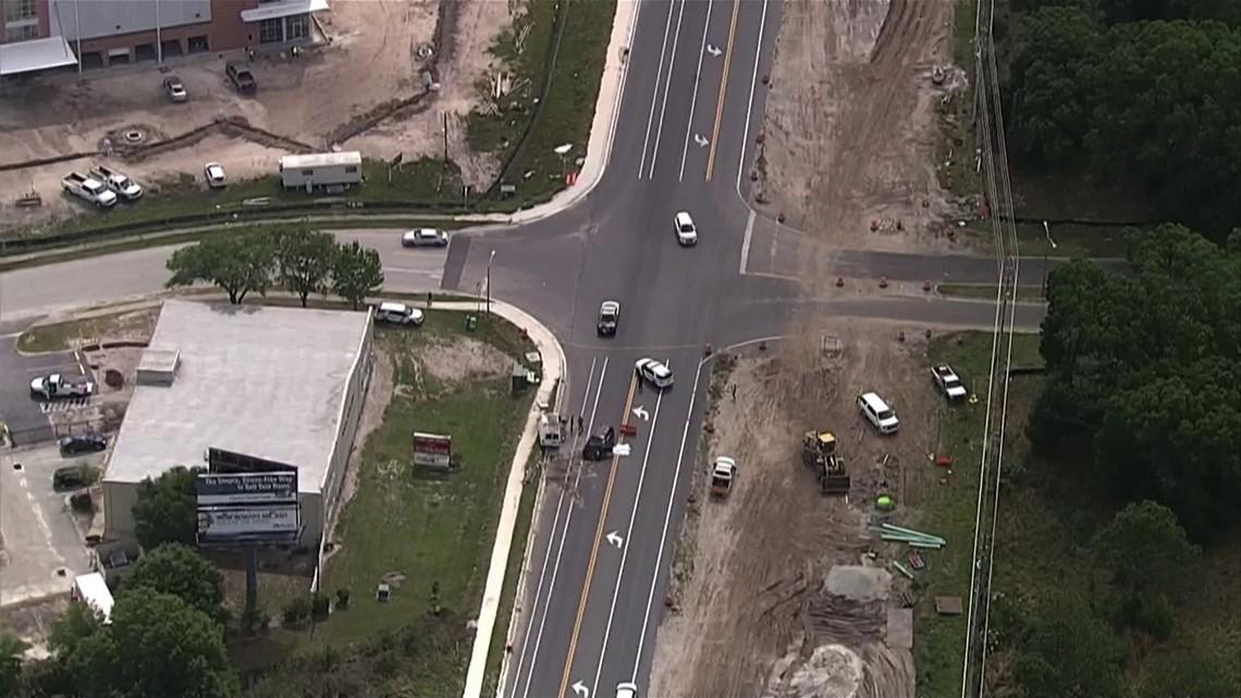 Crash in Wesley Chapel leaves 1 dead