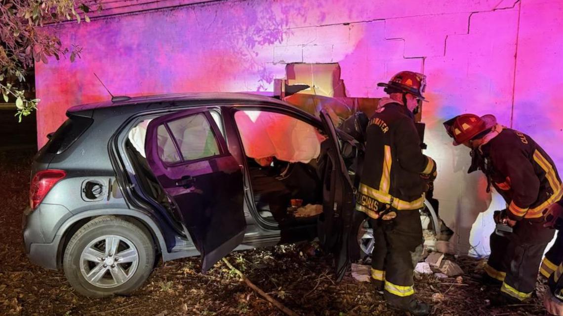 PHOTOS: Car crashes into vacant building in Clearwater | wtsp.com