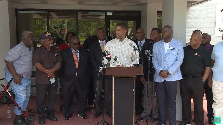 Black faith leaders endorse developer to honor history of Tropicana Field site