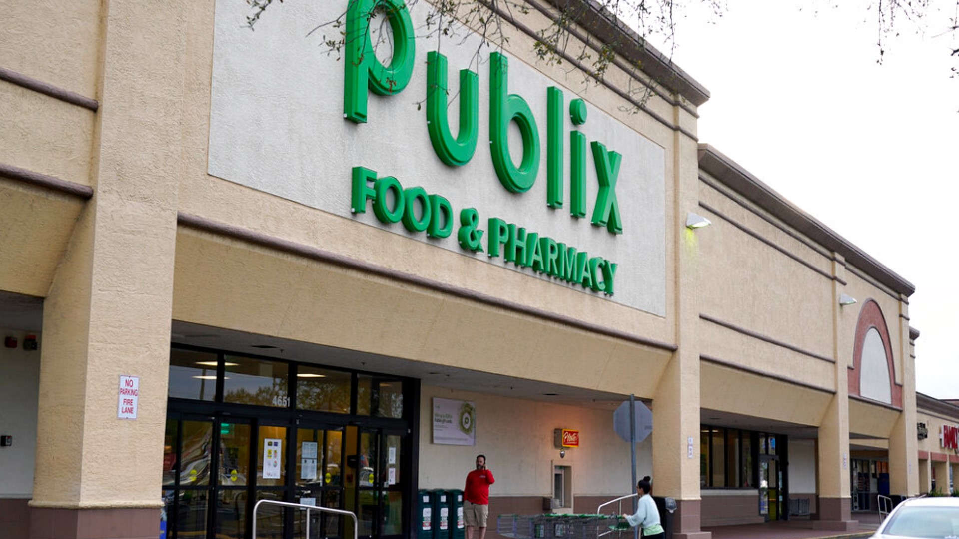 Animal crackers sold at Publix recalled