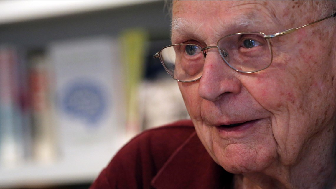 Sterling Lord, uniquely enduring literary agent, dead at 102 - Vimarsana News