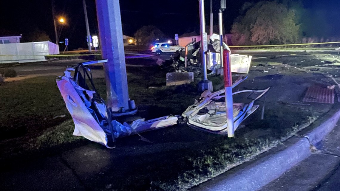 Spring Hill Man Killed In Deadly Crash Into Traffic Light Pole | Wtsp.com