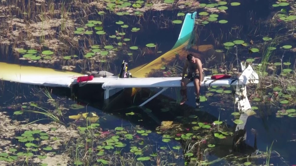 Florida Everglades plane crash Pilot rescued after 9 hours