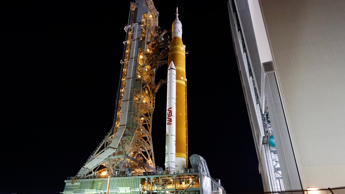 NASA rolls out Artemis rocket to launch pad | wtsp.com