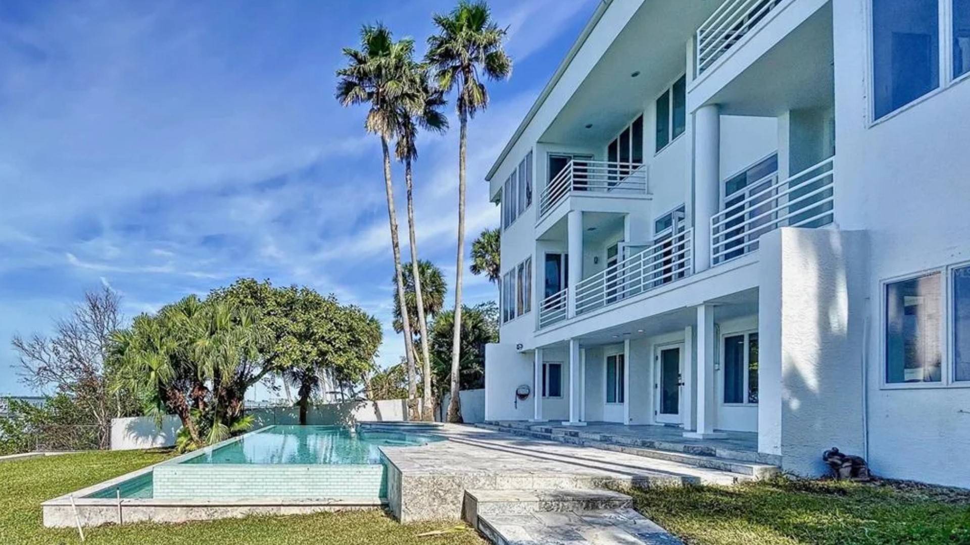 Kirstie Alley estate sale held in Clearwater this month | wtsp.com