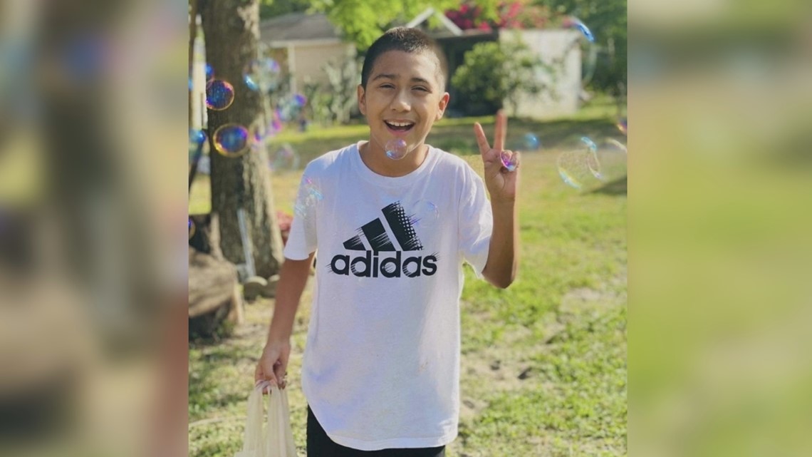 Light installed at bus stop where Florida teen was killed by car - Vimarsana News