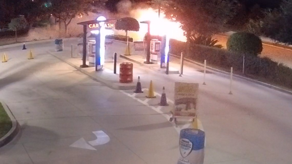 Car bursts into flames after hitting into light pole in Estero | wtsp.com