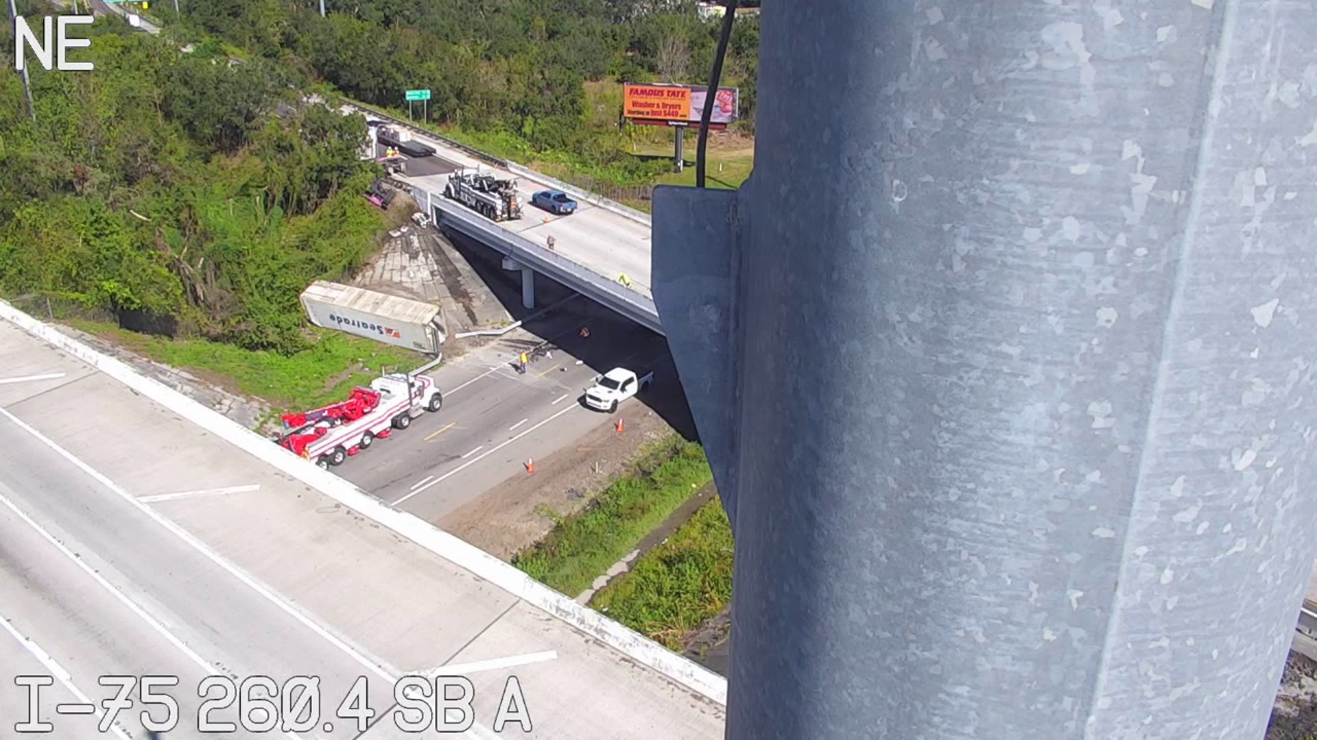 #BREAKING: A crash on the I-75 ramp to I-4 is causing traffic delays in the area. https://www.wtsp.com/traffic