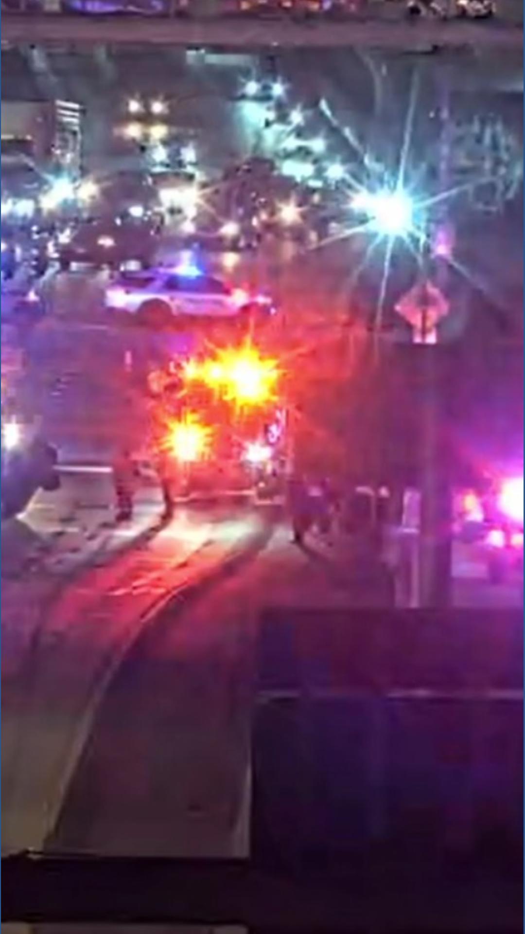 殺到 Crash temporarily shuts down part of I-275 south in Hillsborough