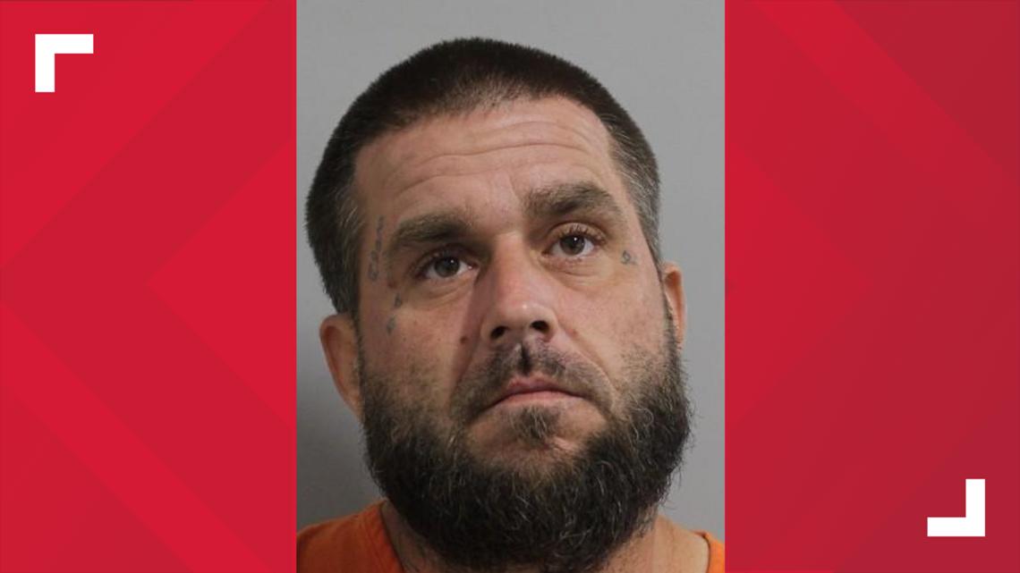 Wanted Florida man found hiding in ceiling after phone rings | wtsp.com