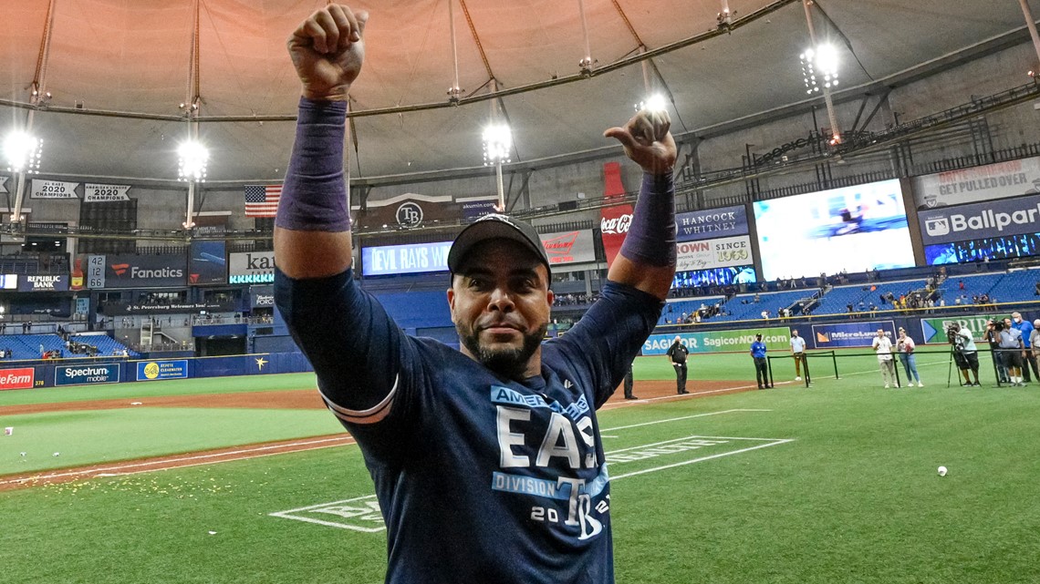 Nelson Cruz wins MLB's Roberto Clemente Award for philanthropy