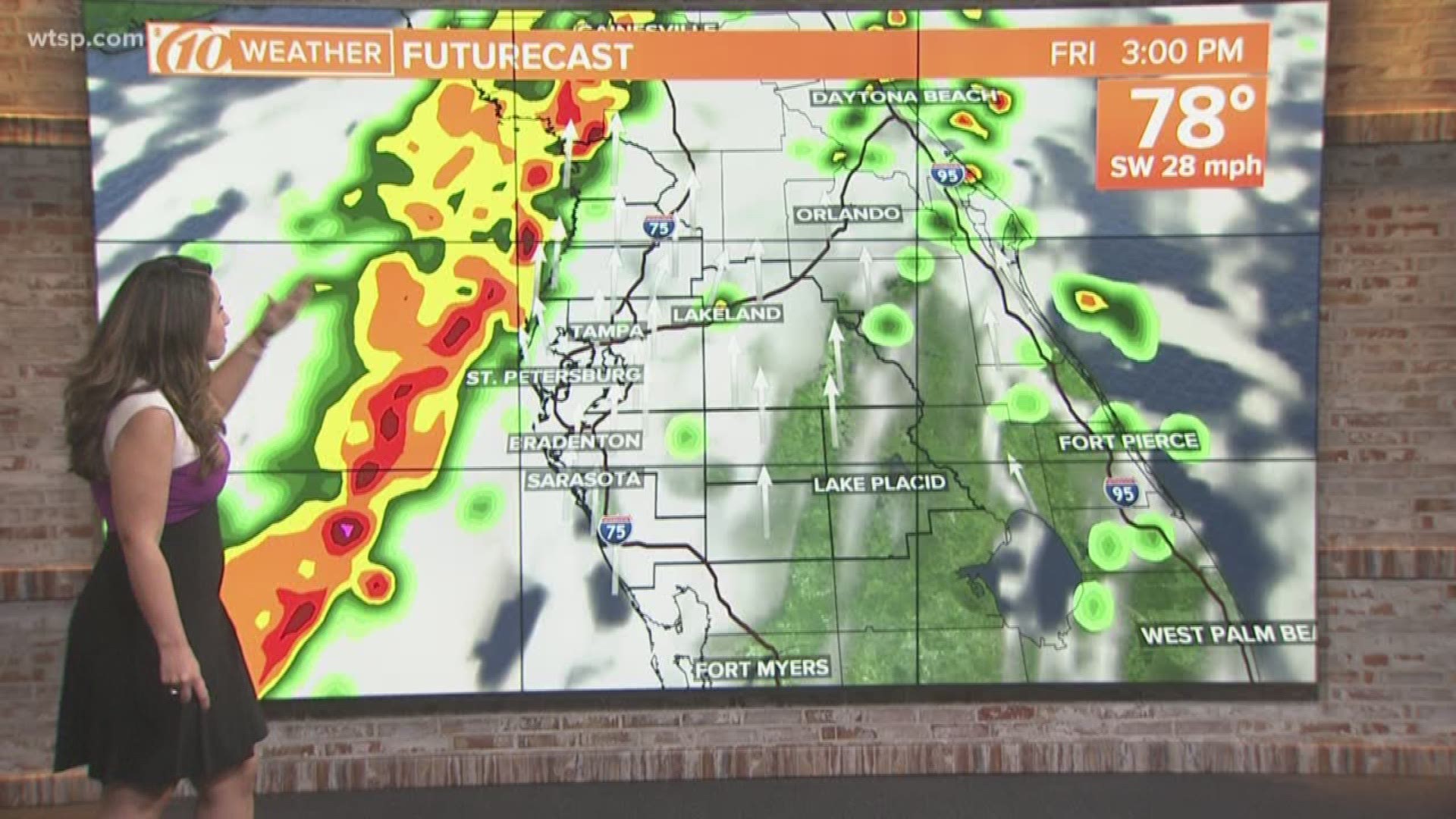 Strong to severe thunderstorms could roll across Florida to end the workweek.