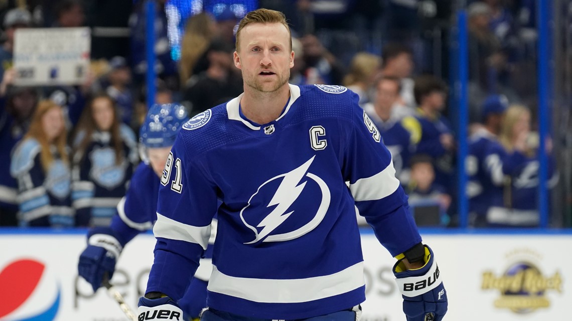Lightning captain Steven Stamkos feels ready to return after blood-clot  surgery but doctors keep him sidelined