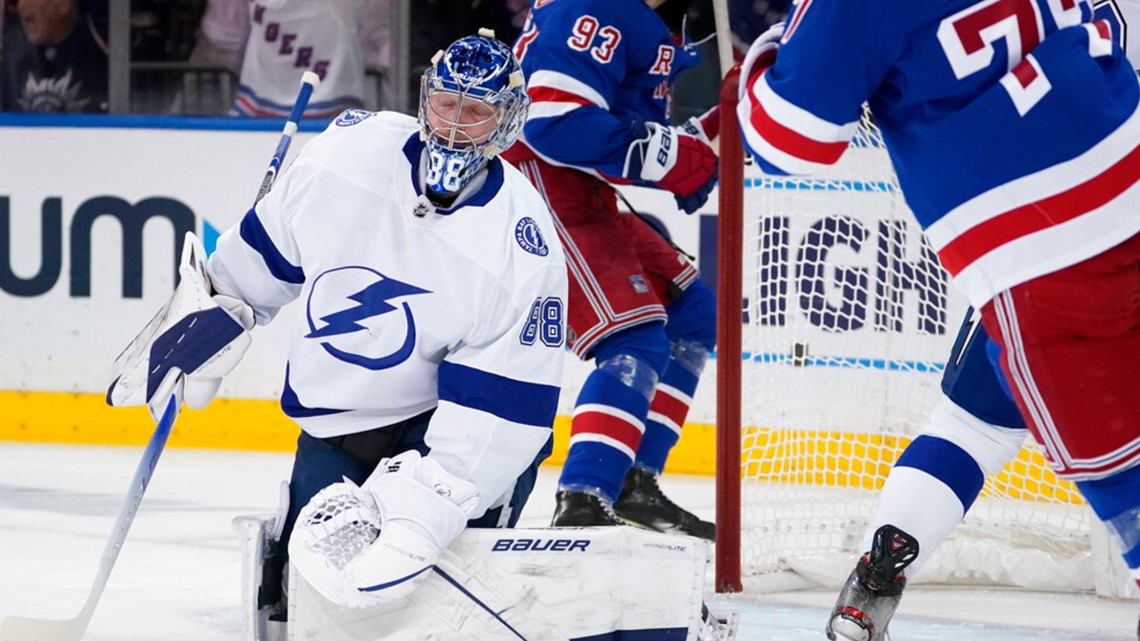 Chytil Scores Twice, Rangers Rout Lightning 6-2 in Game 1