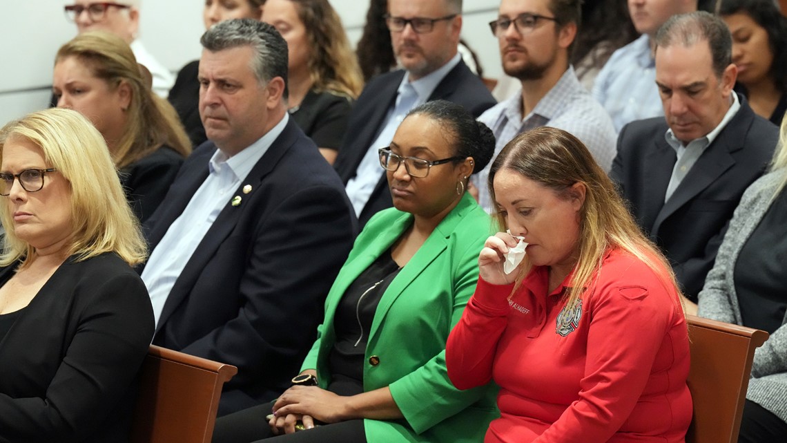 Parkland school shooter juror says she felt threatened by another - Vimarsana News
