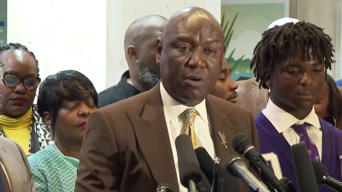 Ben Crump threatens lawsuit over AP African American studies - Vimarsana News