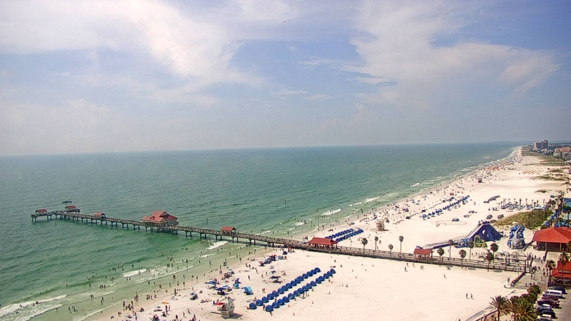 Meteotsunami hits Clearwater Beach as squall line moves in