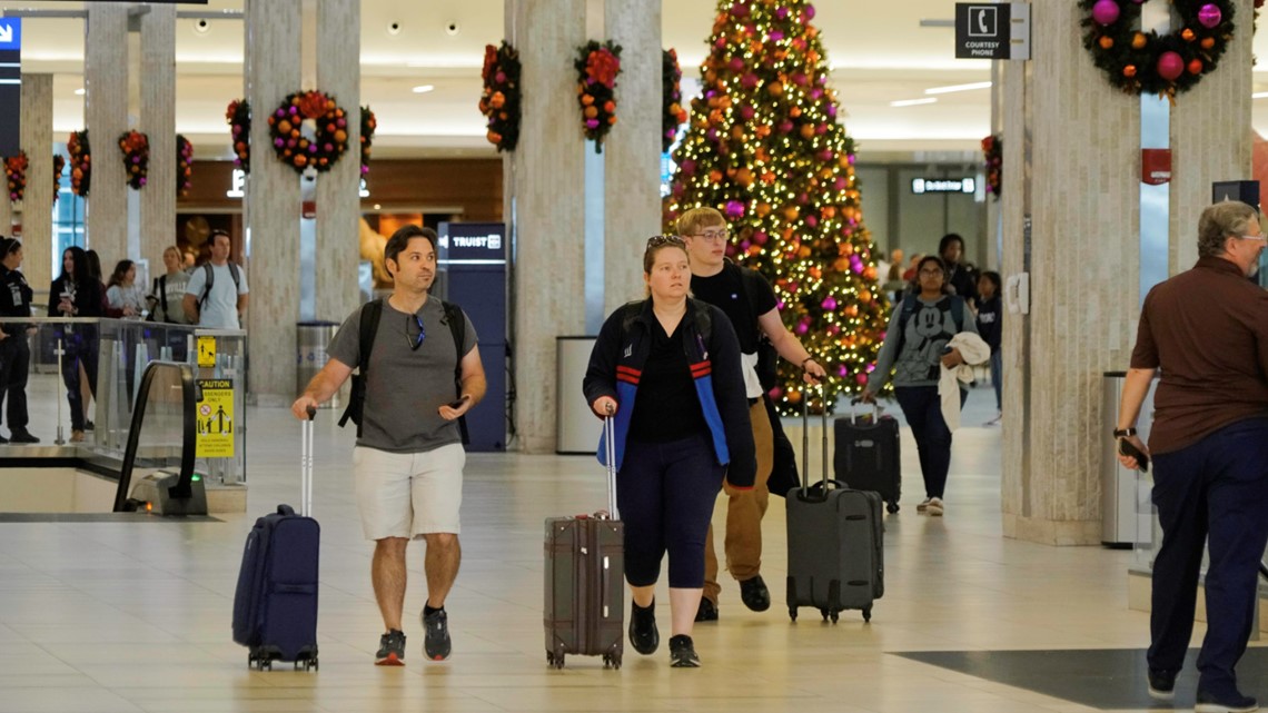 TPA expects 80K passengers each day during Christmas holiday - Vimarsana News
