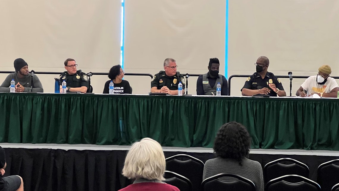 USF police panel discusses trust in the St. Pete community - Vimarsana News