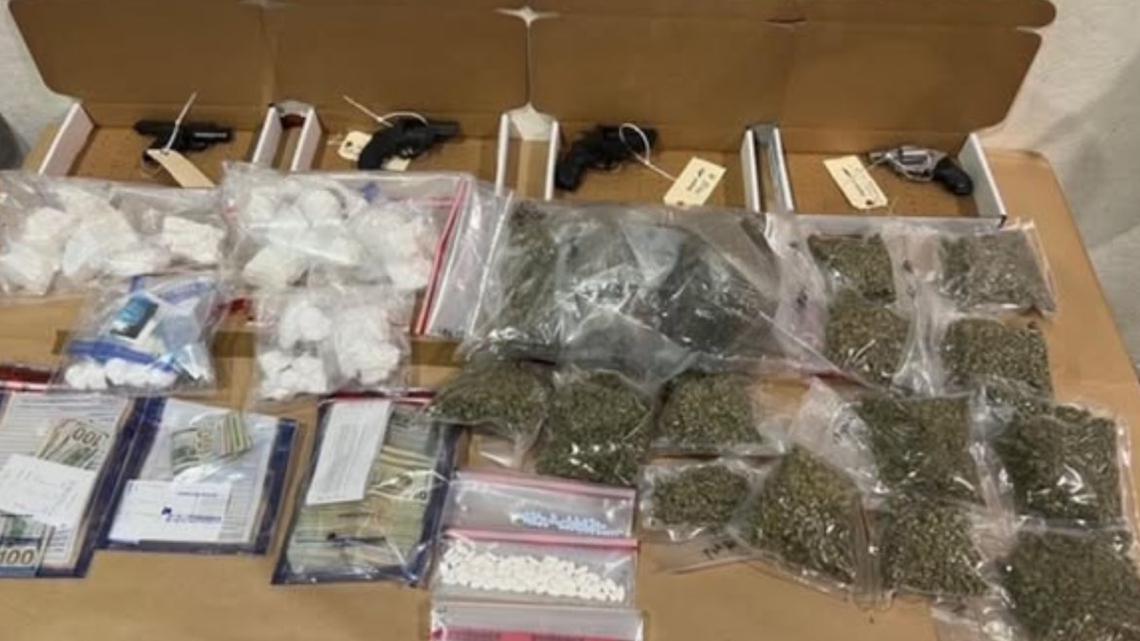 The Hillsborough County Sheriff's Office uncovered $40,000, four weapons and multiple drugs after search warrants in both South Tampa and Davis Islands.