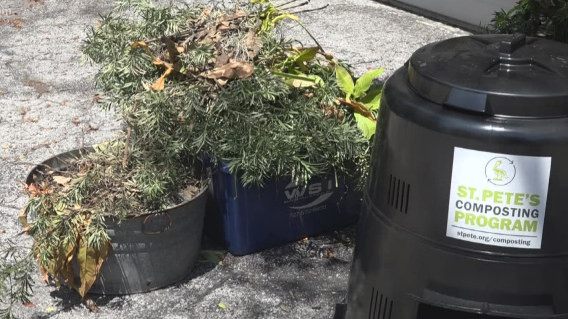The City of St. Pete has officially launched their new composting program. Residents in single-family homes who want to get in on the action can now sign up for the free program.
This sustainable form of waste management can make a big difference, cutting down on about 30 percent of food and yard waste.