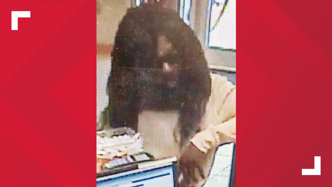 Police respond to bank robbery in Clearwater | wtsp.com