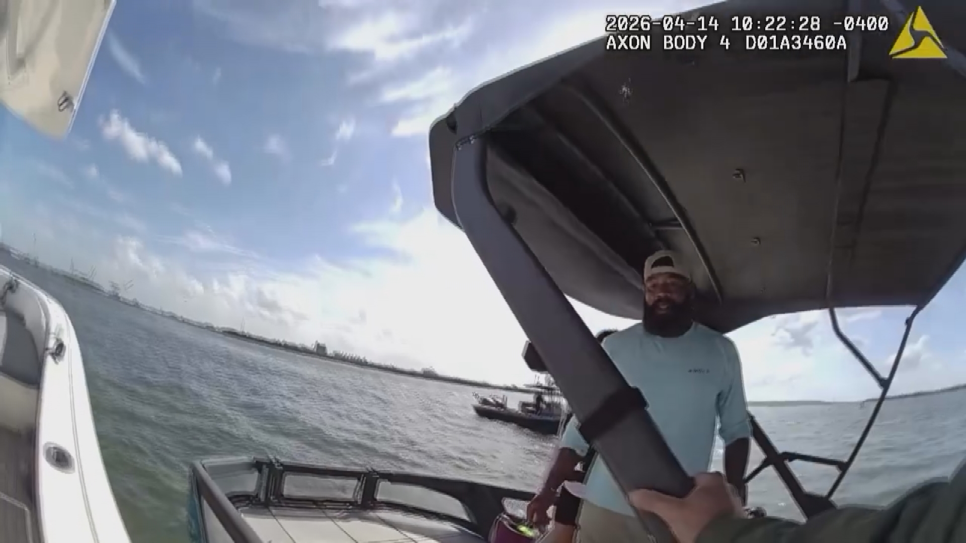 Passengers in sinking boat in Tampa Bay rescued by marine units | wtsp.com