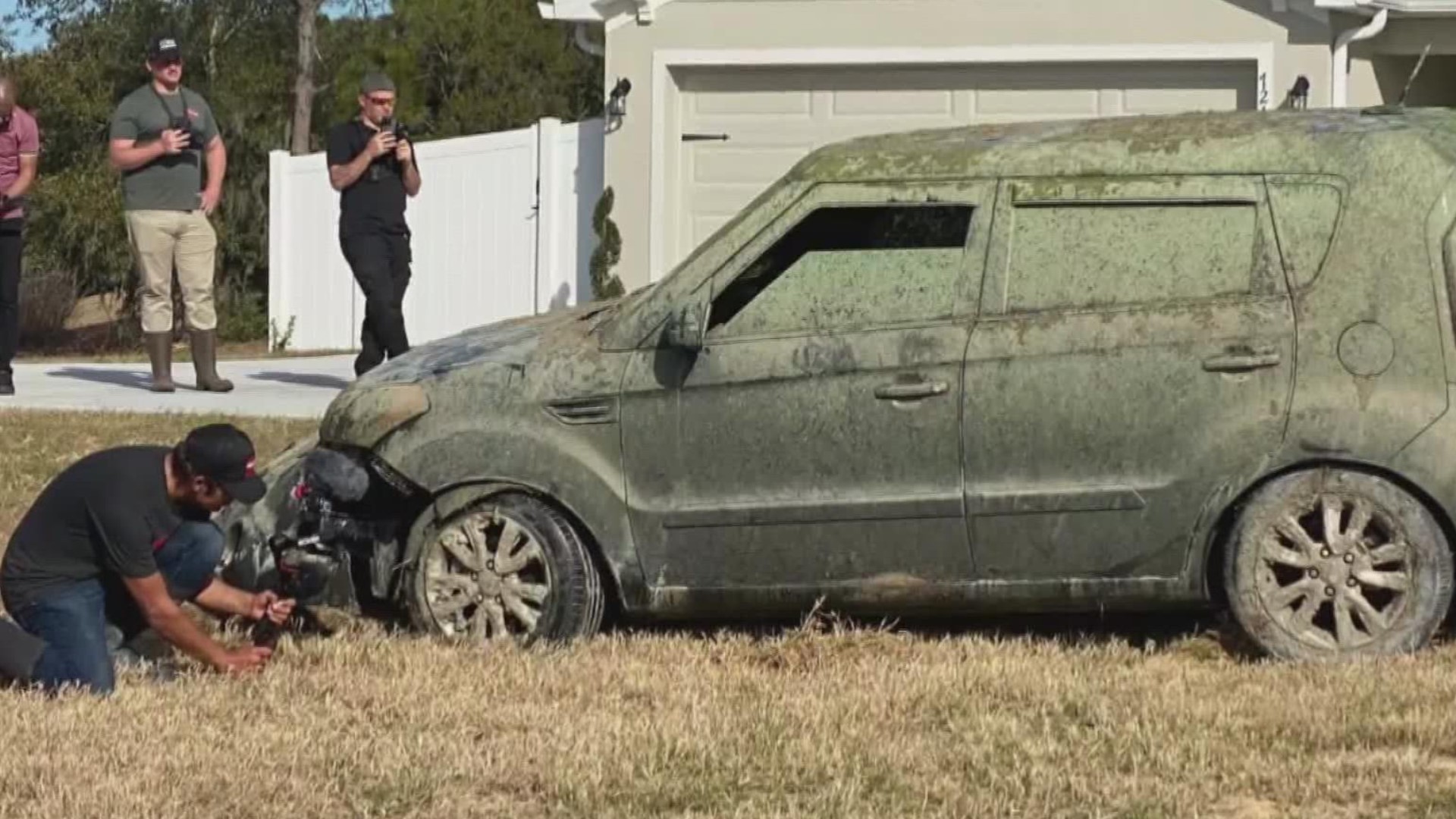 Polk County detectives investigate body found in pond | wtsp.com