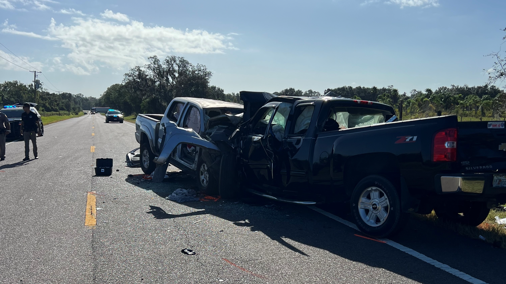 5 people killed in head-on crash in Hillsborough County | wtsp.com
