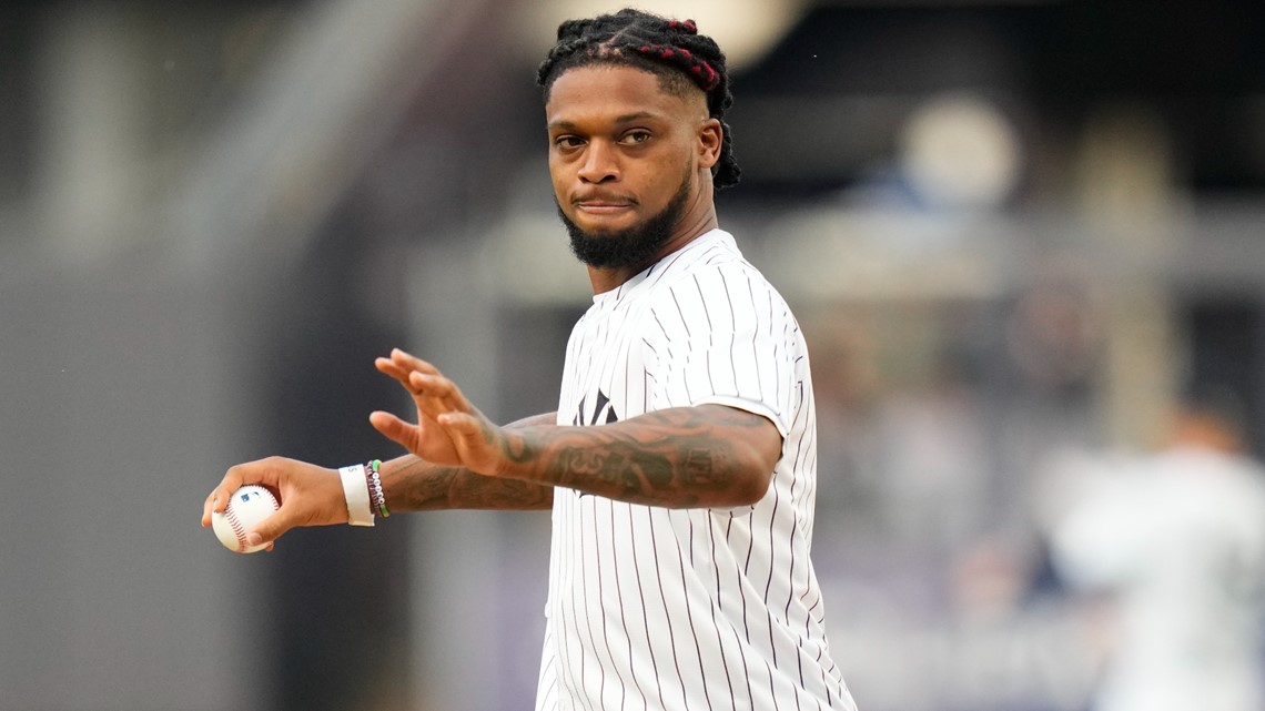 Damar Hamlin throws out first pitch at Pittsburgh Pirates game