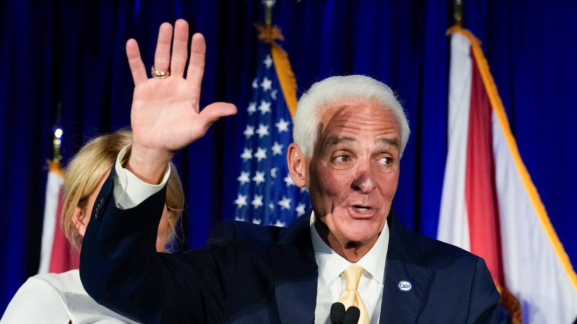 Former Florida governor, Charlie Crist, officially files to run for St. Pete mayor