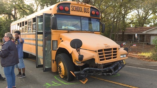 Pinellas County School Bus Involved In Crash In Pinellas Park | Wtsp.com