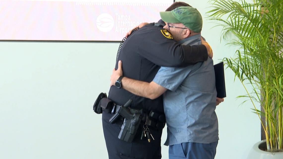 Tampa airport officer reunites with motorcyclist he saved - Vimarsana News
