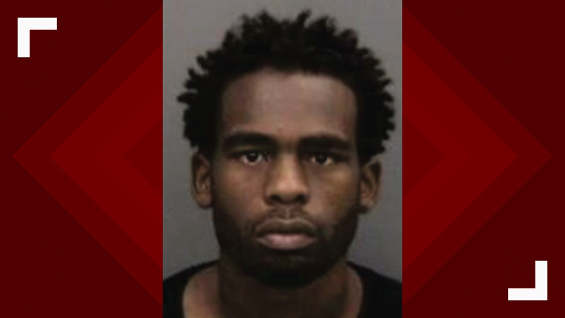 'Armed and dangerous' man sought in murder of Tampa man | wtsp.com