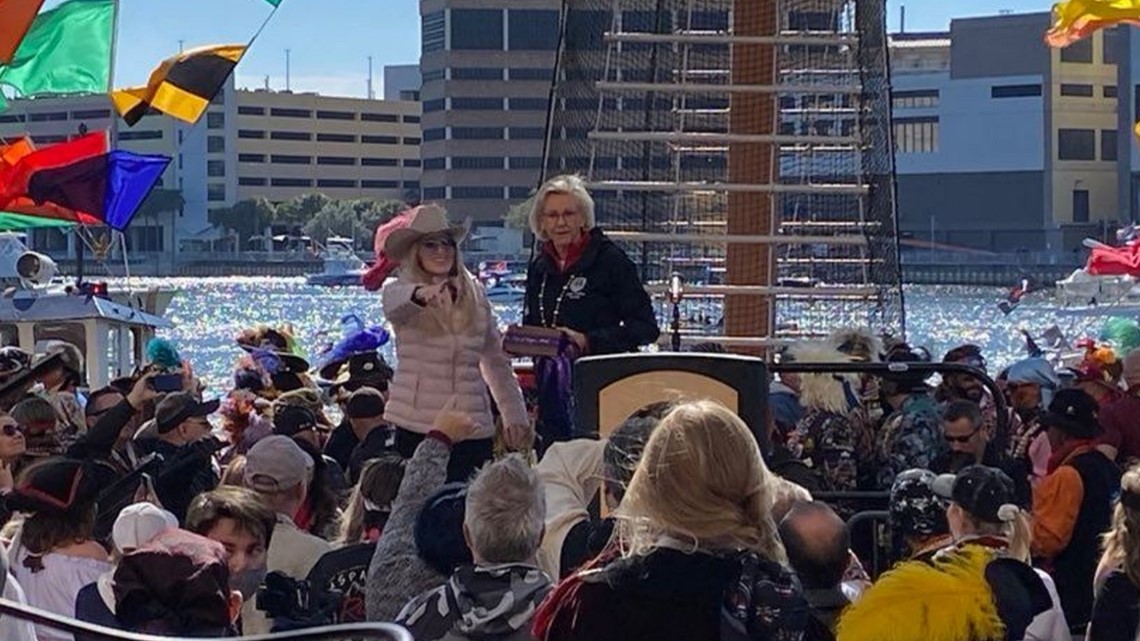 Shivering in their timbers, pirates demand city key of Tampa Mayor Jane  Castor