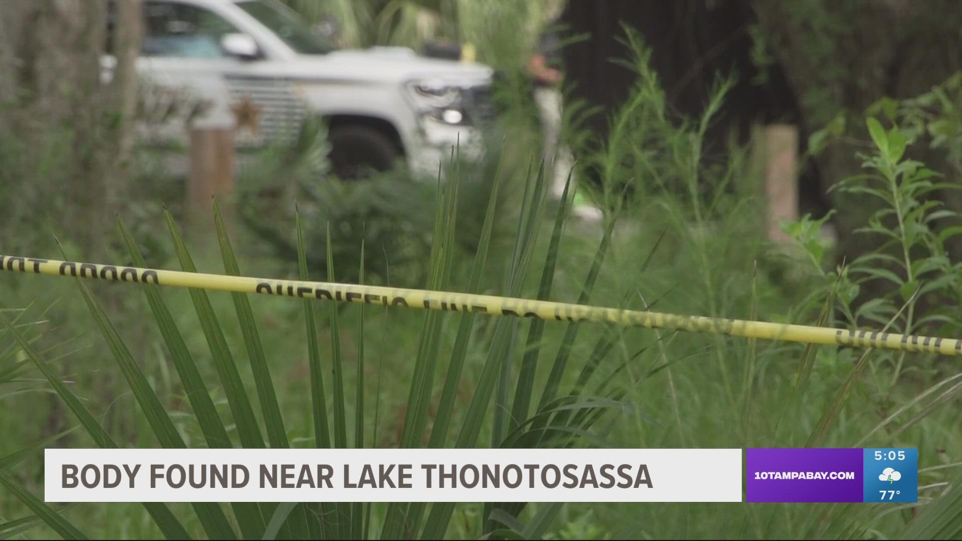 The discovery of a man's body Tuesday near Lake Thonotosassa in Hillsborough County is now considered a homicide, the sheriff's office said.