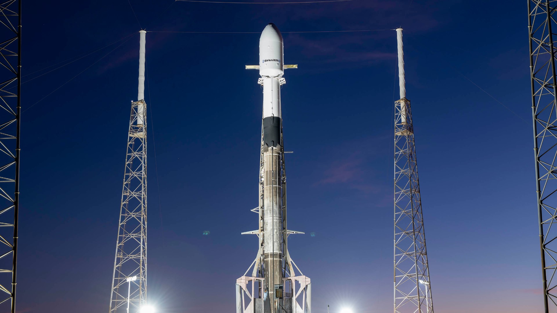 Spacex Launches Sirius Sxm 7 Satellite