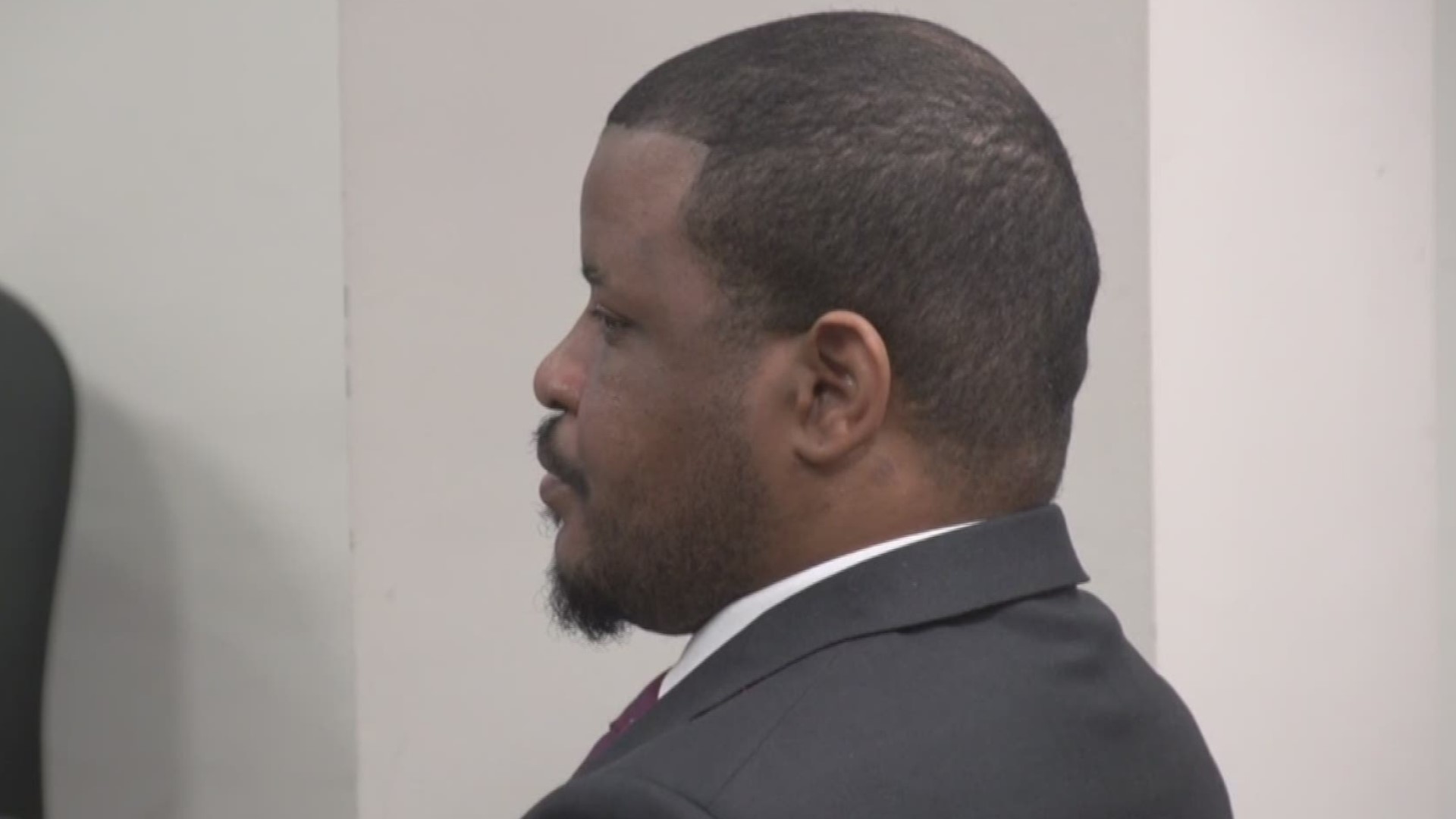 Opening statements are set to begin Friday in the trial of Granville Ritchie, the man accused of beating and strangling a 9-year-old girl in May 2014.

Ritchie, 40, could face the death penalty if convicted in the murder of Felecia Williams. Jurors first will have to decide whether he is guilty and would have to be unanimous in sentencing him to death.