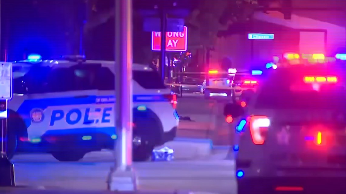 2 Orlando police officers shot at traffic stop; suspect killed | wtsp.com