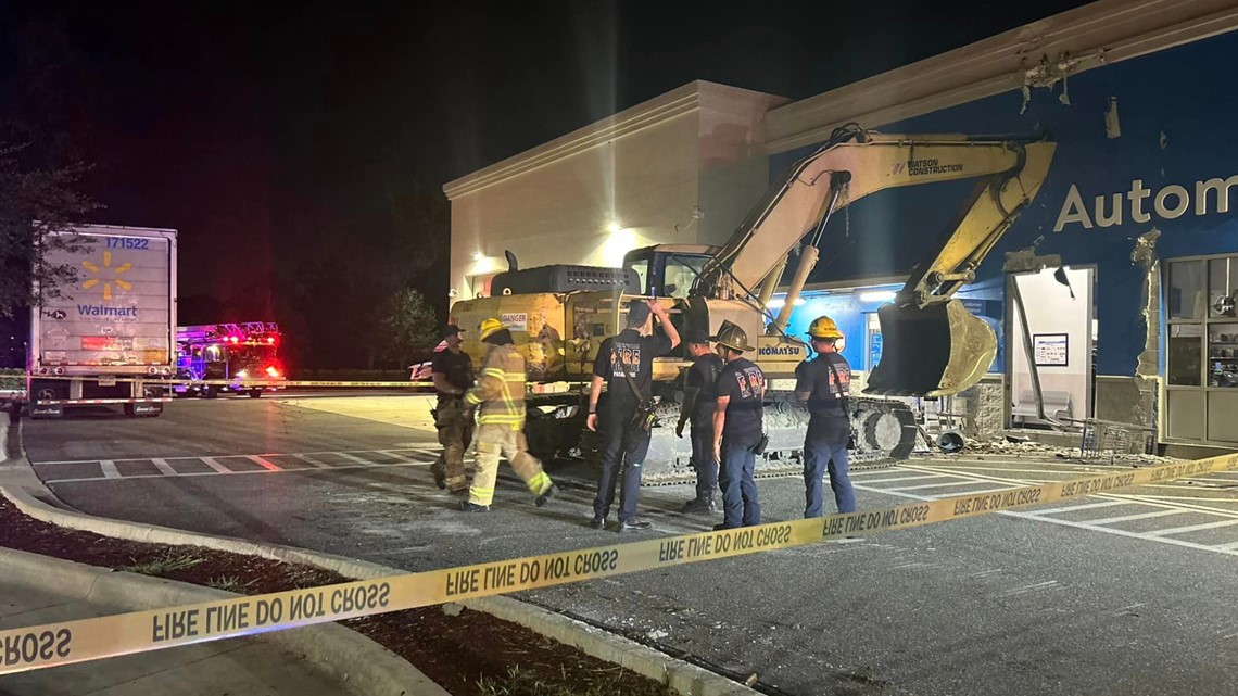 Police: Man steals excavator, drives it through wall of Walmart - Vimarsana News