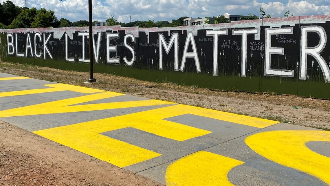 Sarasota County Schools removes Black Lives Matter narrative - Vimarsana News