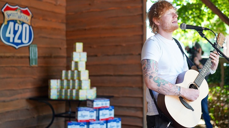 'Beers on me' | Ed Sheeran serves up brews to fans, plays impromptu gig at brewery in Atlanta