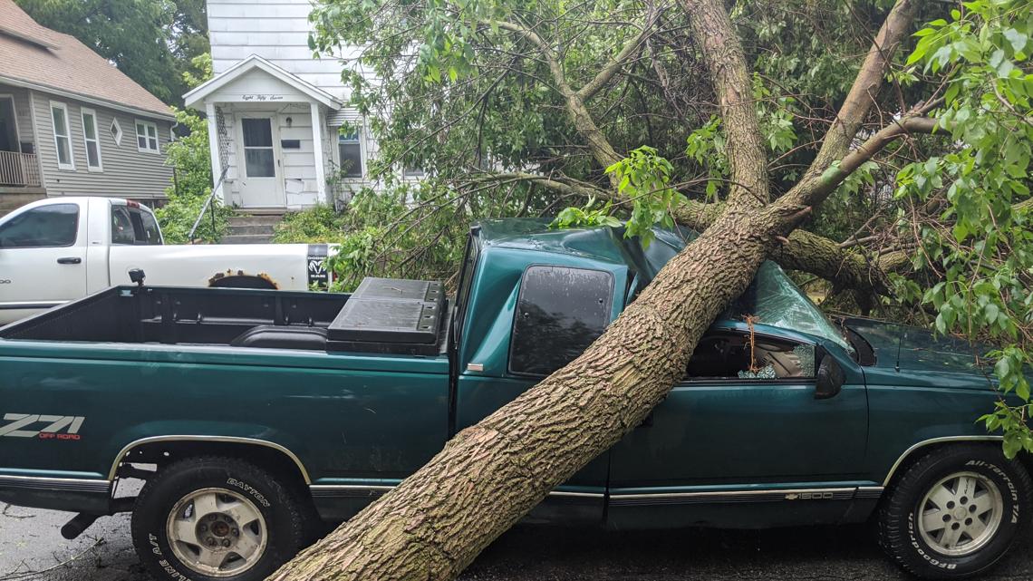 Severe thunderstorms in Grand Rapids, Ionia causing power ...