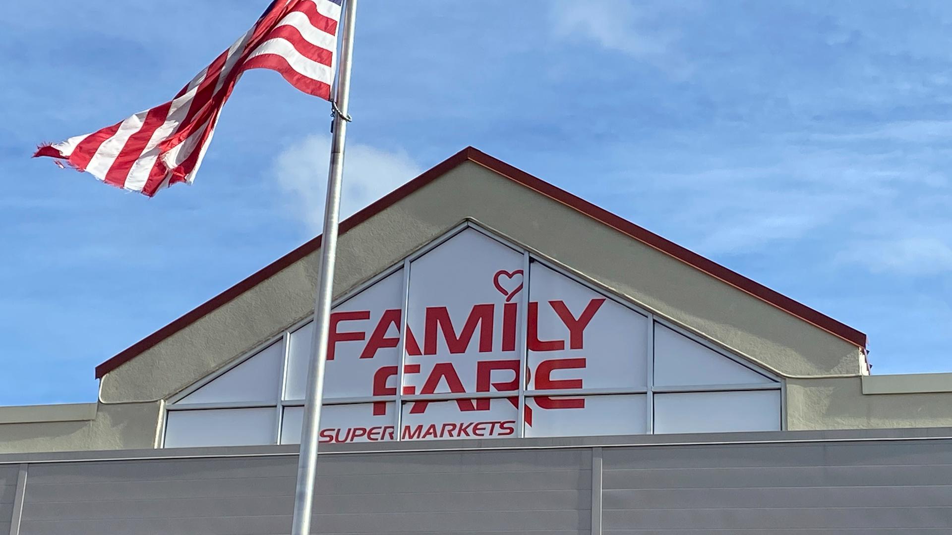 Police: Homeless woman was living inside Family Fare sign | wtsp.com